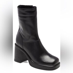 Steve Madden Fantsie Women’s platform boots, black, 70s inspired